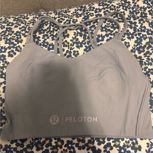 Lululemon peloton sports bra